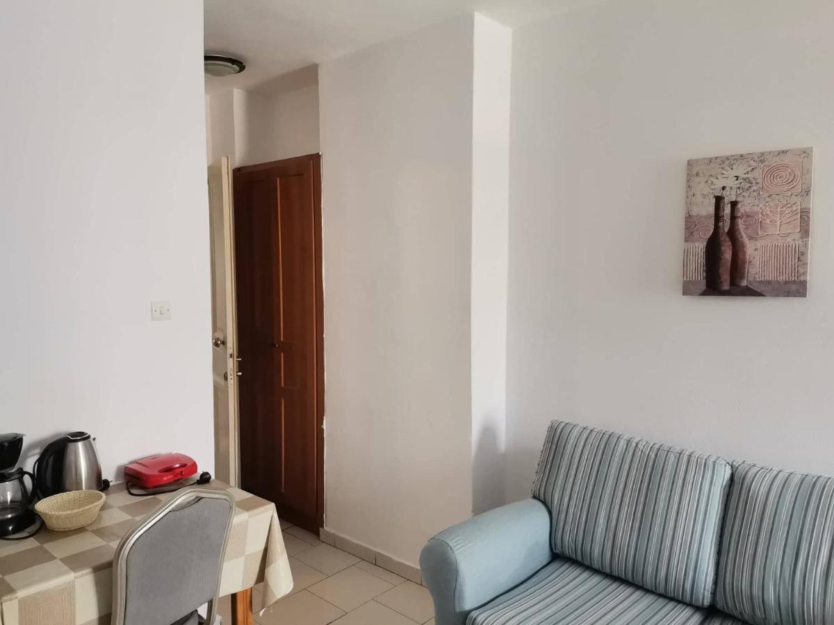 Aparthotel Pantheon 4*