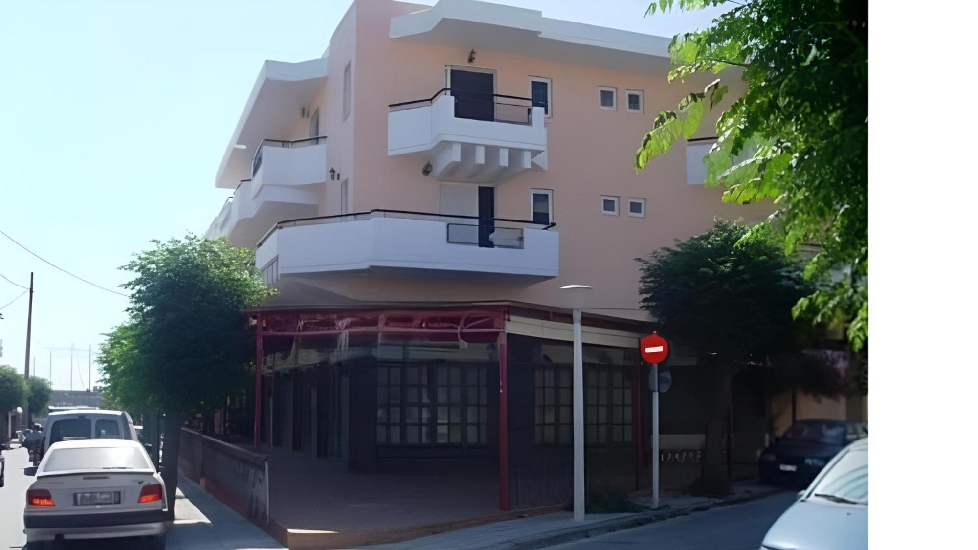 Pantheon Aparthotel