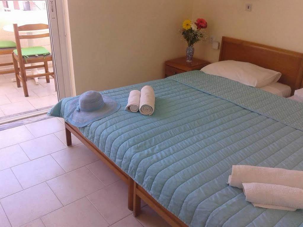 Aparthotel Pantheon 4*